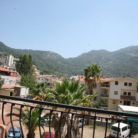 Barbaros Apart Hotel Turunç Bagian luar foto