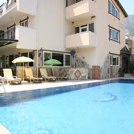Barbaros Apart Hotel Turunç Bagian luar foto