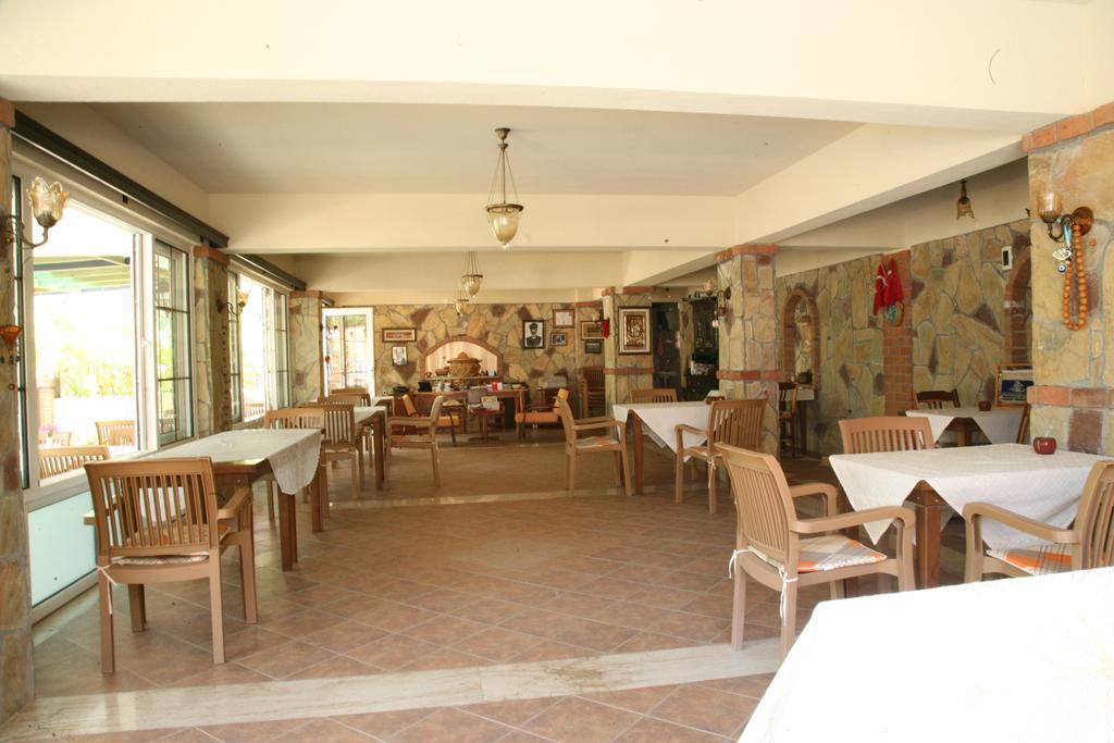 Barbaros Apart Hotel Turunç Bagian luar foto